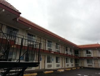 Knights Inn Aurora Exterior photo